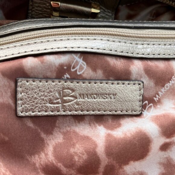 B. MAKOWSKY Metallic Gold Leather Crossbody Bag Turn Lock Branded Dust Bag - Picture 5 of 13